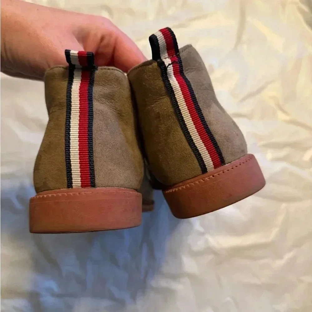 Tommy Hilfiger Boots Youth 5 boys  Anthony Oliver Two Eye Chukka Brown Fabric